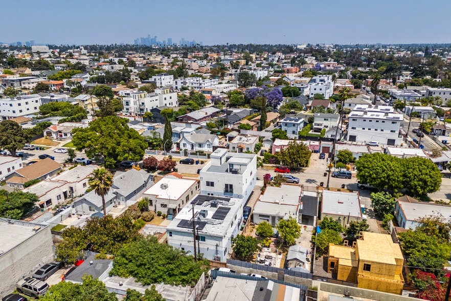 More Photos Of 2223 S Highland Ave, Los Angeles Apartments For Sale