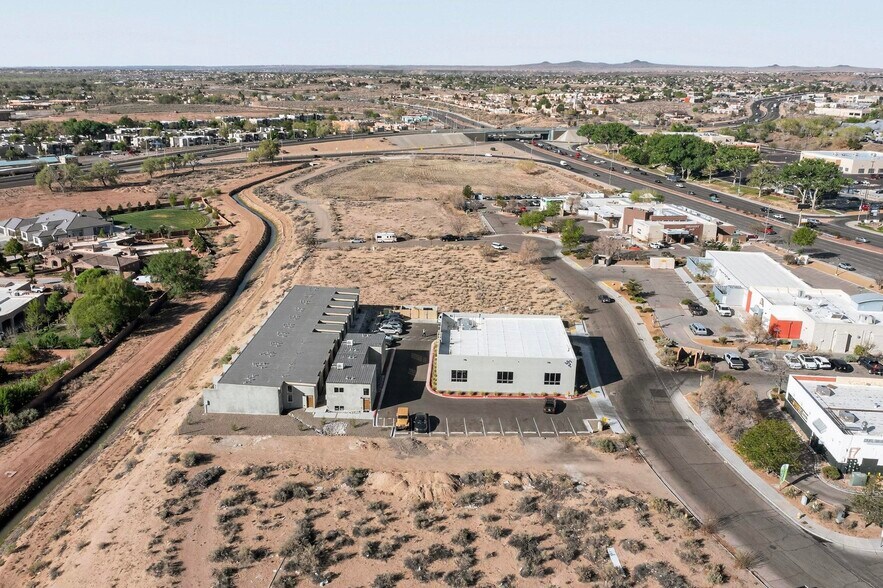 More Photos Of 9368 Valley View Dr NW, Albuquerque Apartments For Sale