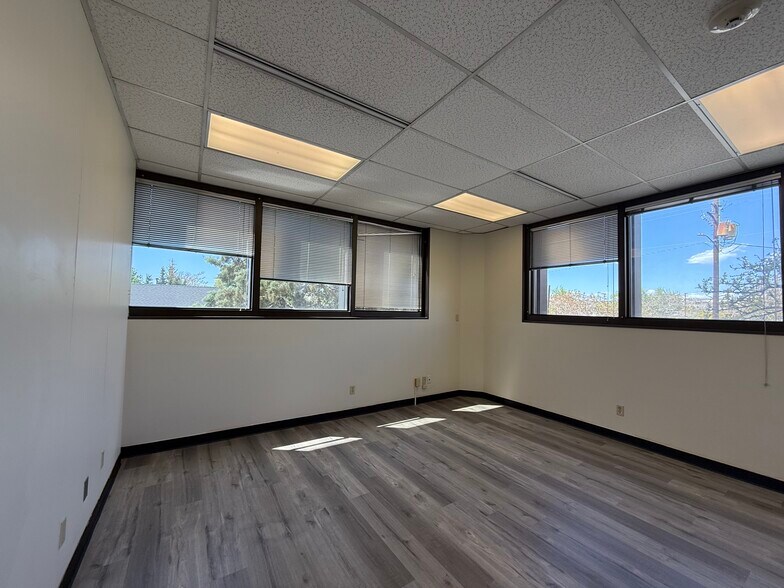 More Photos Of 850 Mill St, Reno Medical For Sale