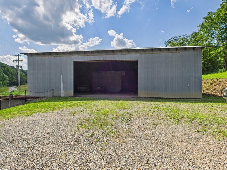 More Photos Of 40 Hebron Rd, Coudersport Warehouse For Sale