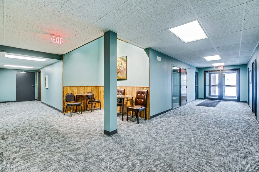 More Photos Of 2480 White Bear Ave N, Maplewood Medical For Sale