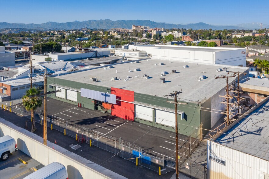 More Photos Of 500-510 S Anderson St, Los Angeles Distribution For Lease