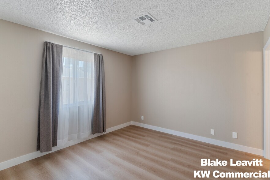More Photos Of , Las Vegas Multifamily For Sale