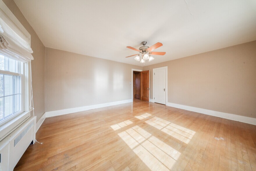 More Photos Of 1601 Missouri 72 Rt, Rolla Hospitality For Sale