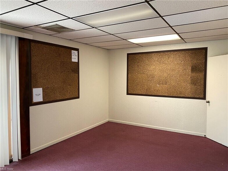 More Photos Of 3199 Core Rd, Parkersburg Office For Sale