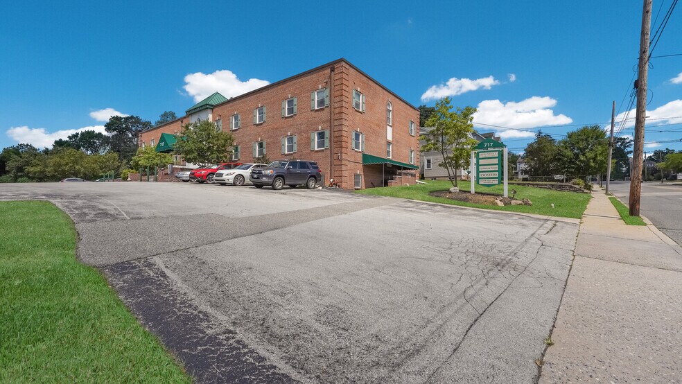 More Photos Of 717 Bethlehem Pike, Erdenheim Office For Sale