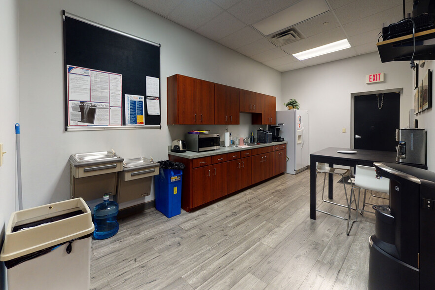 More Photos Of 6790 New Tampa Hwy, Lakeland Unknown For Lease