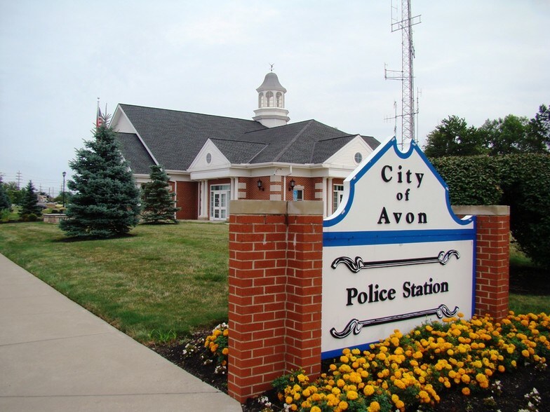 More Photos Of 36200 Detroit Rd, Avon Freestanding For Sale