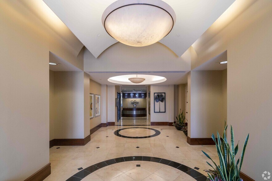 More Photos Of 1540 International Pky, Lake Mary Office For Sale