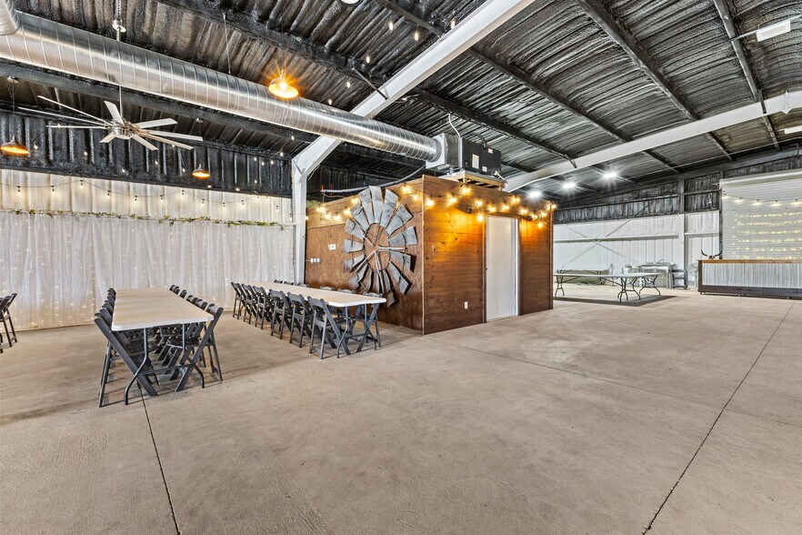 More Photos Of 20500 N 2810 Rd, Kingfisher Lodge Meeting Hall For Sale