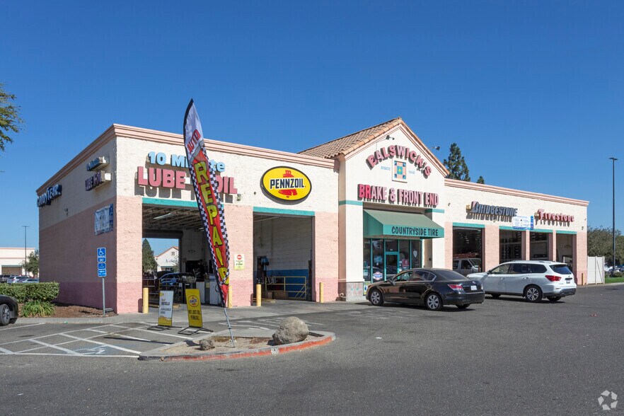 1645 Countryside Dr, Turlock, CA 95380 For Lease