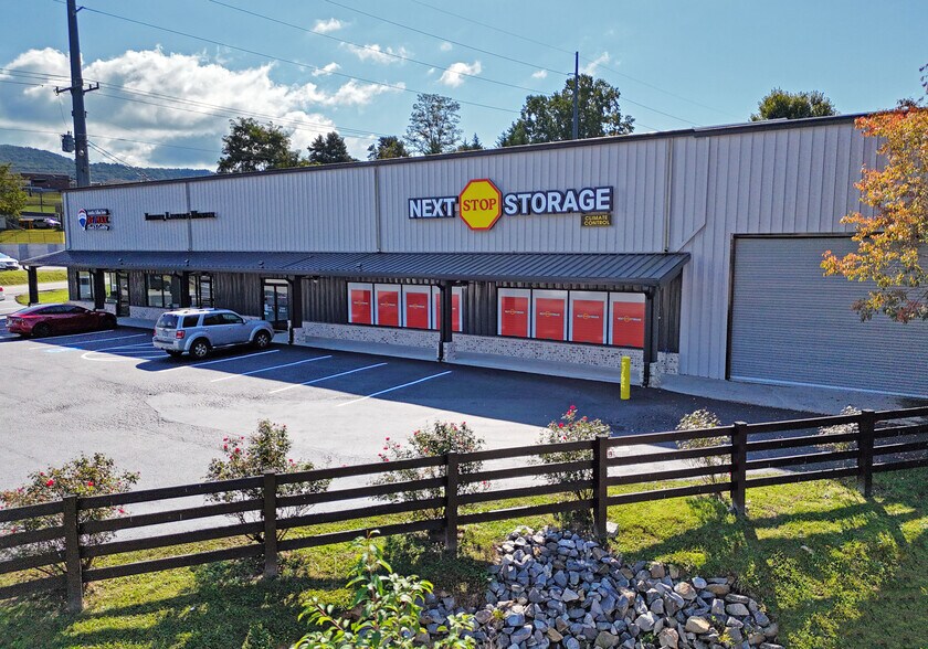 More Photos Of 166 Young Harris St, Blairsville Self Storage For Sale