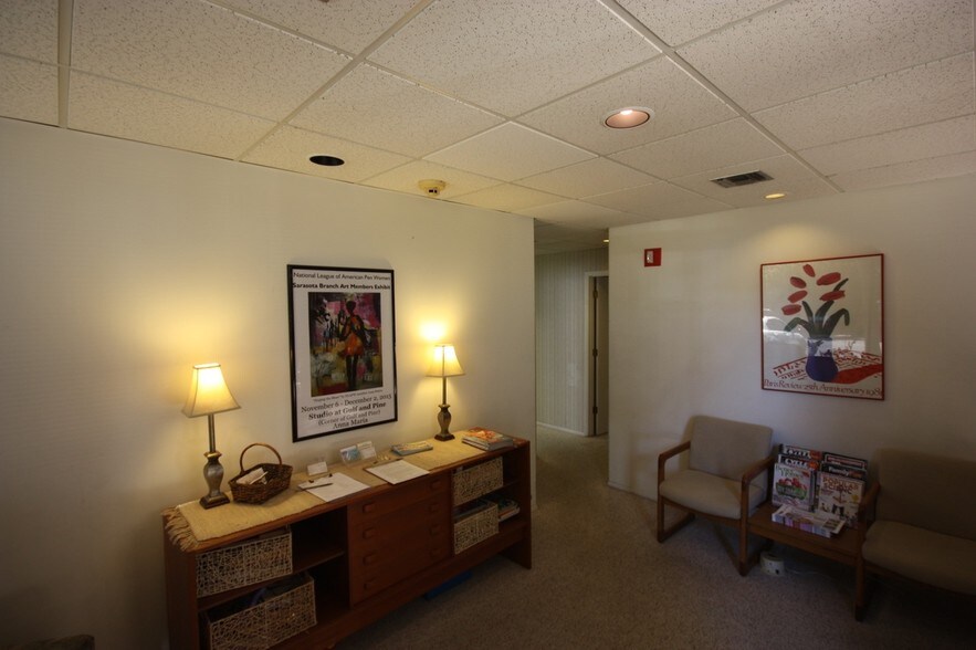 More Photos Of 2477 Stickney Point Rd, Sarasota Medical For Sale