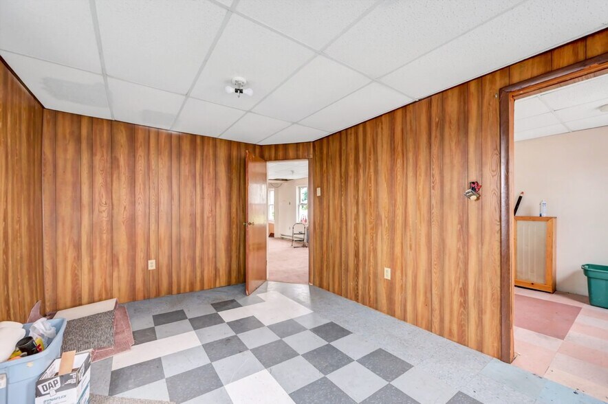 More Photos Of , Scranton General Retail For Sale