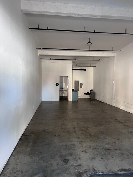 More Photos Of 1700 Nadeau St, Los Angeles Manufacturing For Lease
