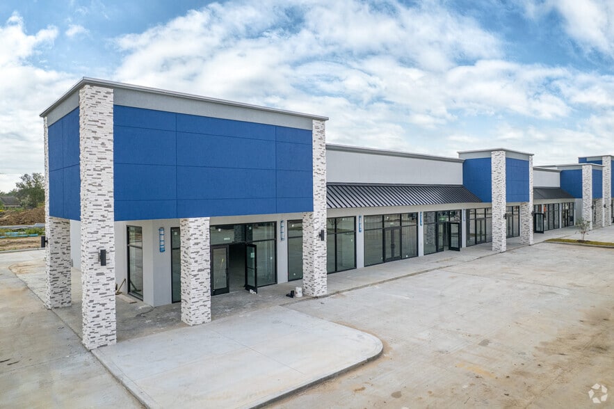 More Photos Of 3100 N. Major Drive, Beaumont Restaurant For Lease