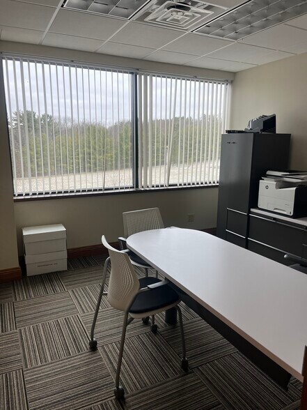 More Photos Of 4500 Brooktree Rd, Wexford Medical For Lease