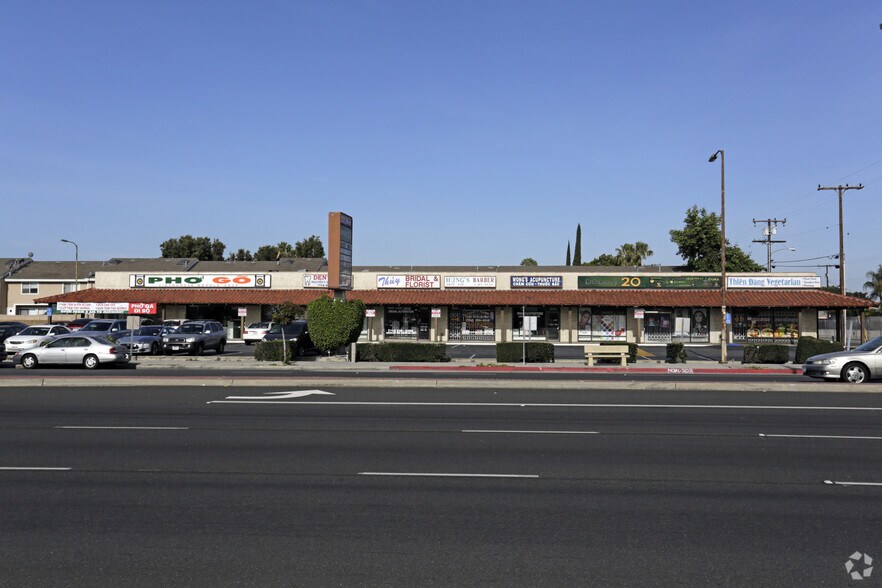 More Photos Of 14255-14271 Brookhurst St, Garden Grove Unknown For Lease
