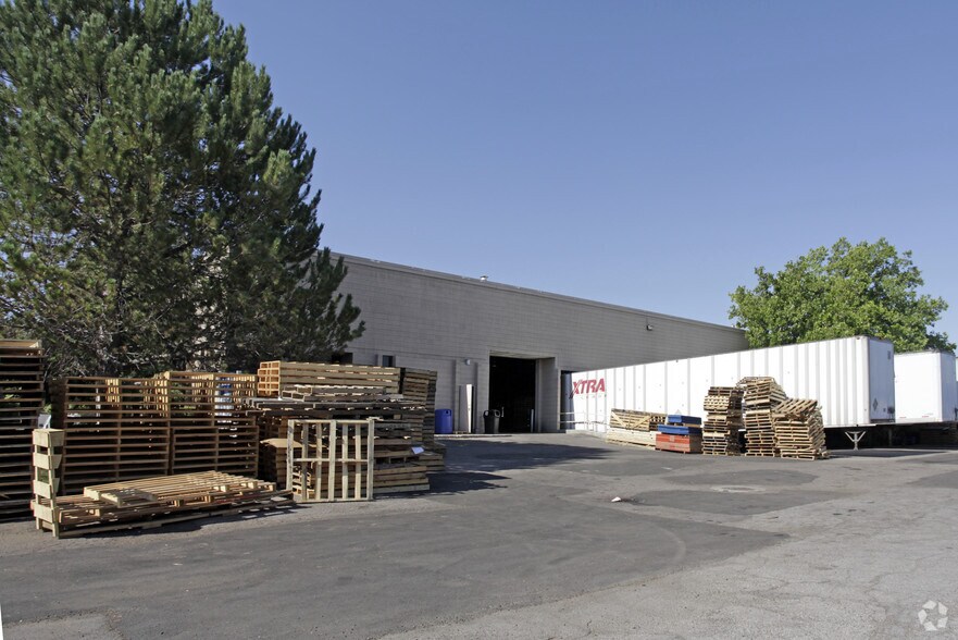 More Photos Of 5080 W Amelia Earhart Dr, Salt Lake City Distribution For Lease