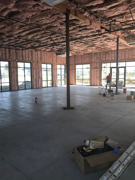 More Photos Of 2108 Railroad Ave, Pittsburg Storefront Retail Office For Sale