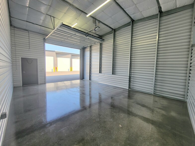 More Photos Of 5500 Aviation Way E, Missoula Unknown For Lease