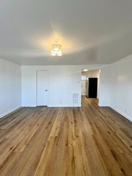 More Photos Of 630 Sinclair St, Reno Apartments For Sale