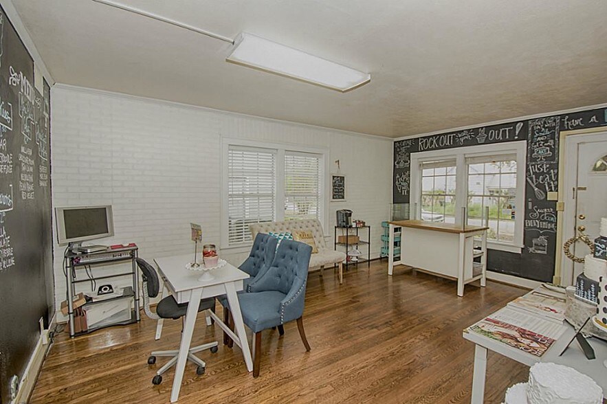 More Photos Of 1829 Colquitt St, Houston Specialty For Lease