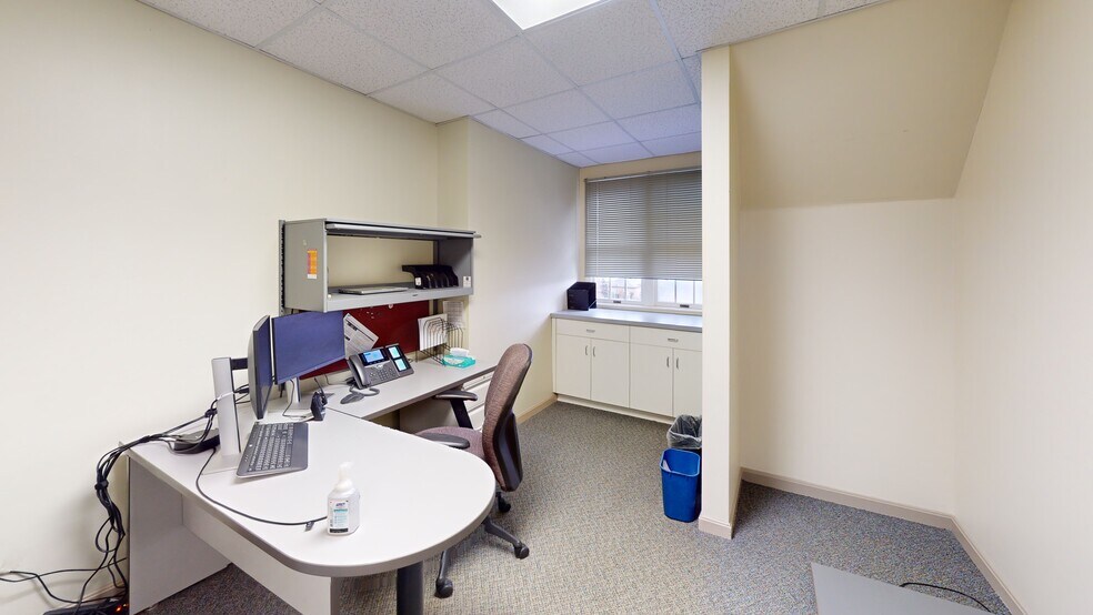 More Photos Of 769 S Main St, Manchester Office For Sale