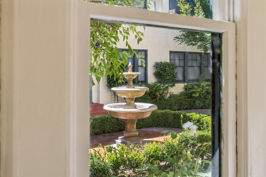 More Photos Of 530 Webster St, Palo Alto Apartments For Sale