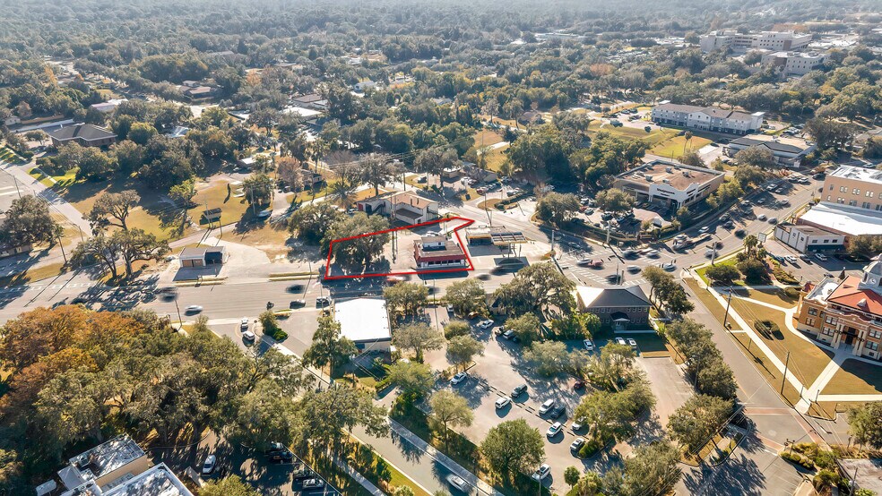 More Photos Of 104 S US Highway 41, Inverness Restaurant For Sale