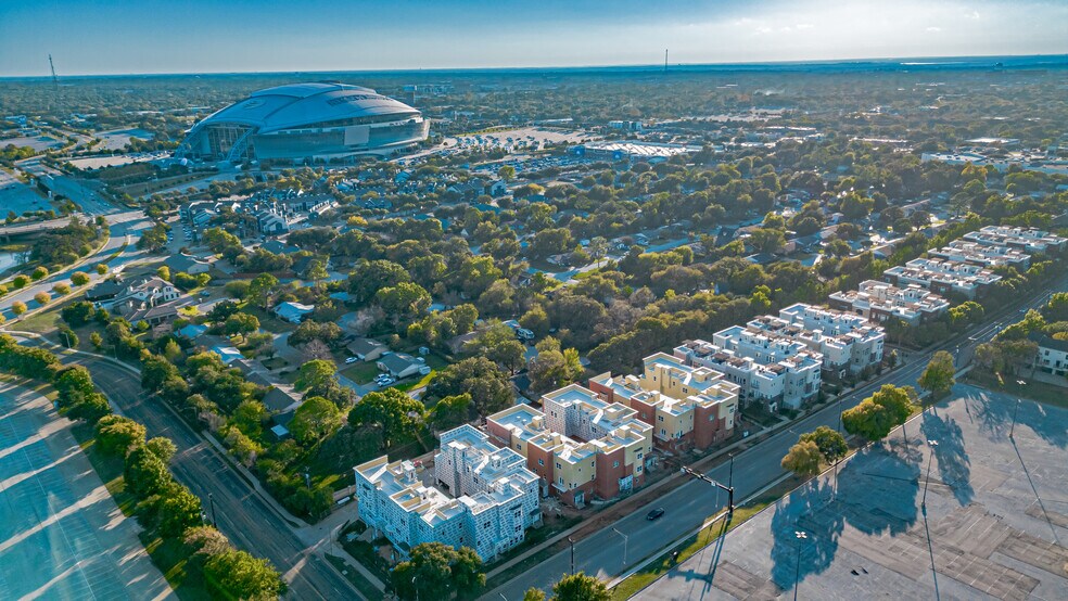 More Photos Of 1206 E Road To Six Flags St, Arlington Apartments For Sale