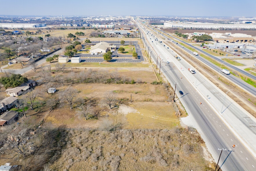 More Photos Of 1521 SE Loop 410, San Antonio Land For Sale