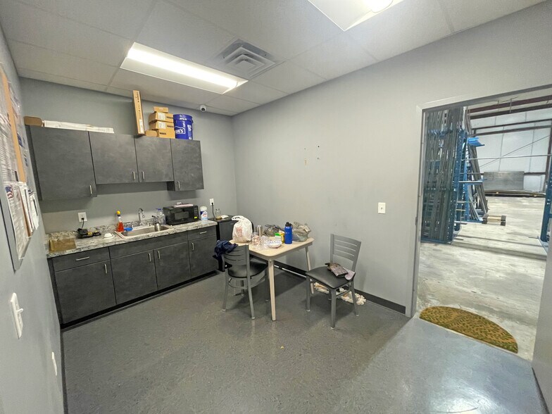 More Photos Of , Columbia Unknown For Sale