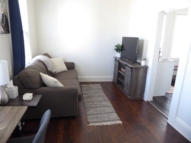 More Photos Of 1327 W 67th St, Cleveland Apartments For Sale