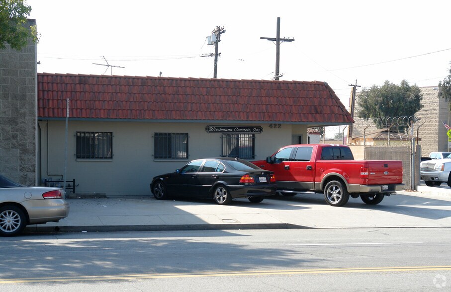 More Photos Of 422 W Chevy Chase Dr, Glendale Office For Lease