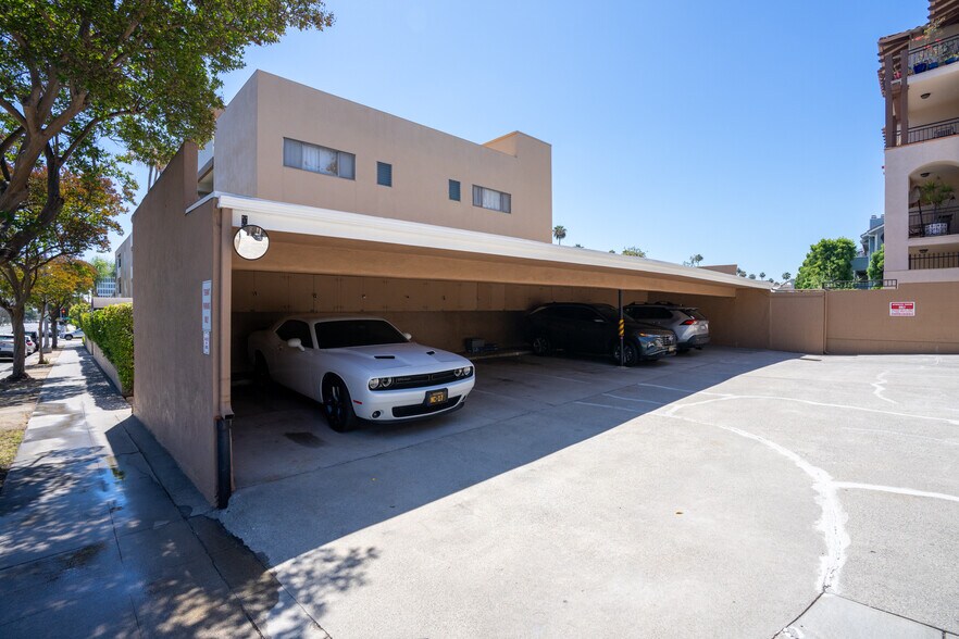 More Photos Of 200 S Madison Ave, Pasadena Apartments For Sale