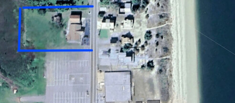 More Photos Of 360 Bay Ave, Milford Storefront Retail Residential For Sale