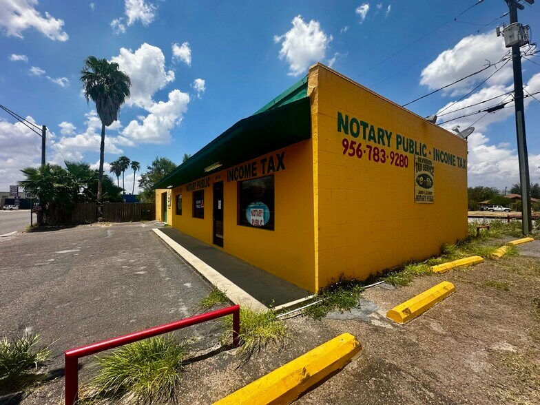 More Photos Of 120 W US Highway 83, San Juan Flex For Sale