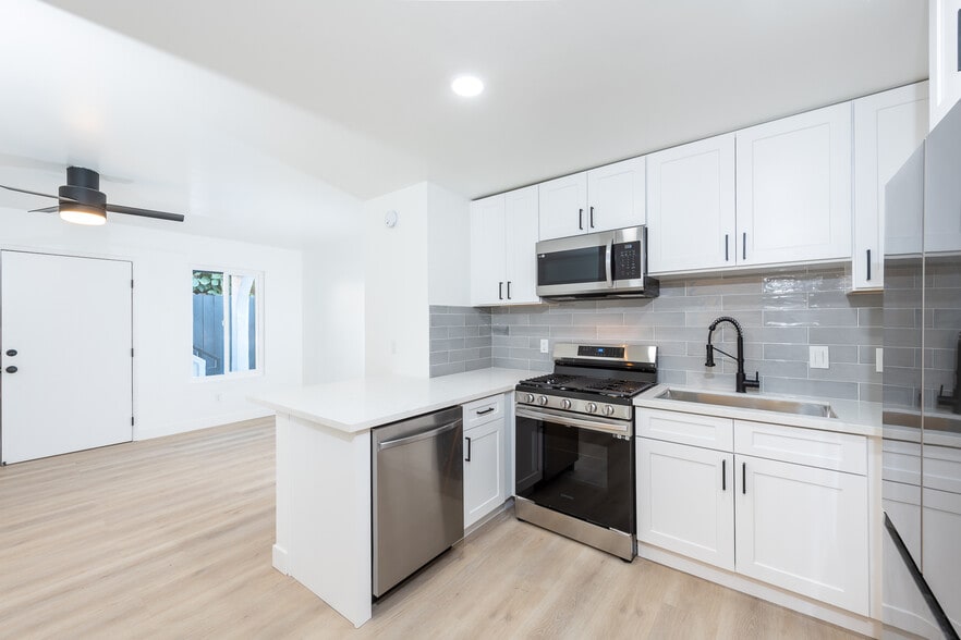 More Photos Of 4346 Texas St, San Diego Apartments For Sale