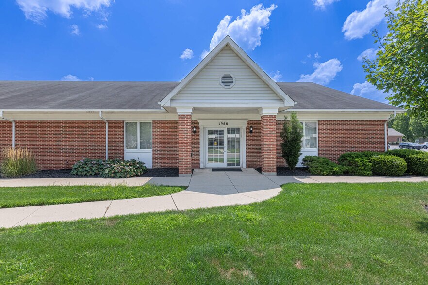 Primary Photo Of 1956-1964 E Whipp Rd, Dayton Medical For Lease