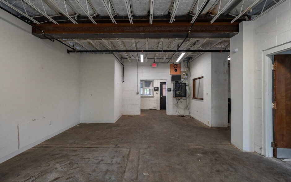 More Photos Of 1111 Neville St, Durham Warehouse For Sale