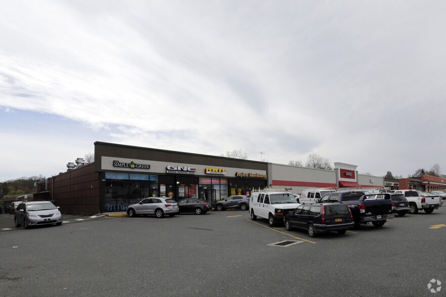 More Photos Of 420-440 Westport Ave, Norwalk Storefront For Lease