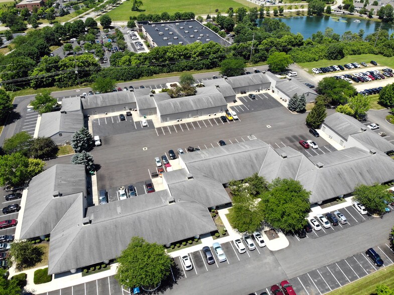 More Photos Of 6631 Commerce Pky, Dublin Light Distribution For Lease