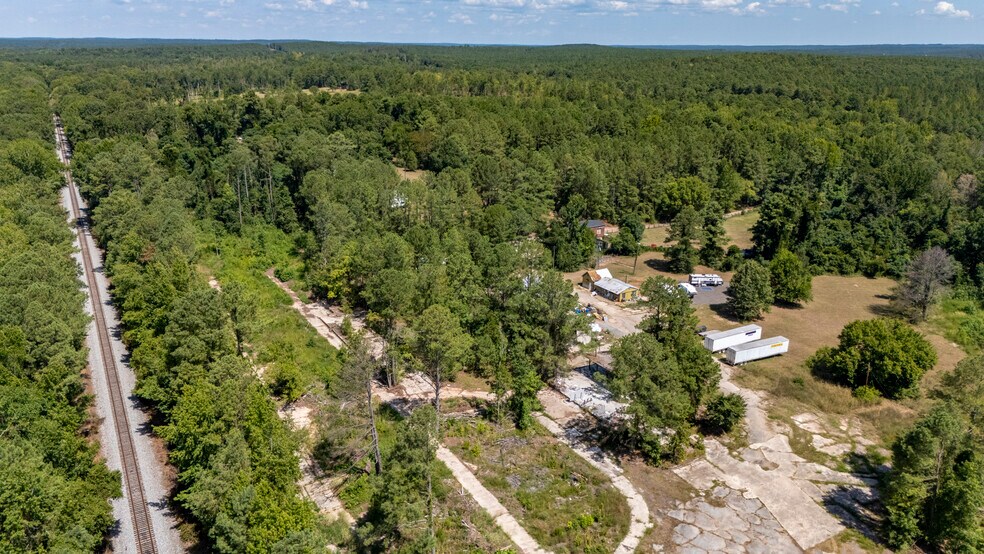 More Photos Of 1177 Richtex Rd, Winnsboro Showroom For Sale