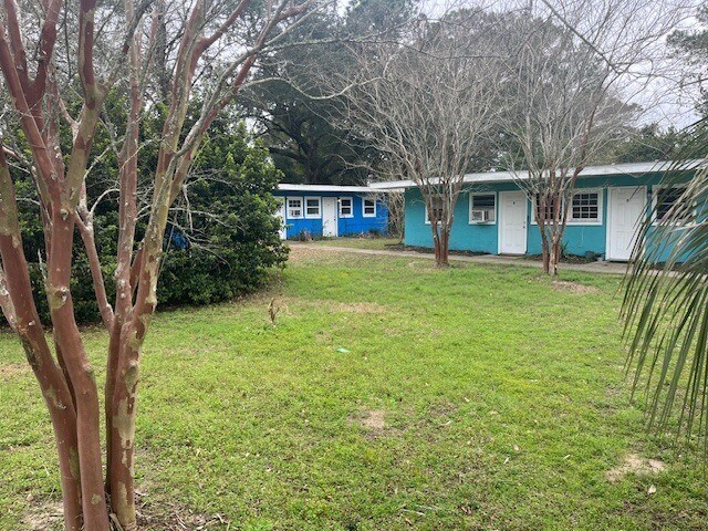 More Photos Of 22 Bobolink St NE, Fort Walton Beach Multifamily For Sale