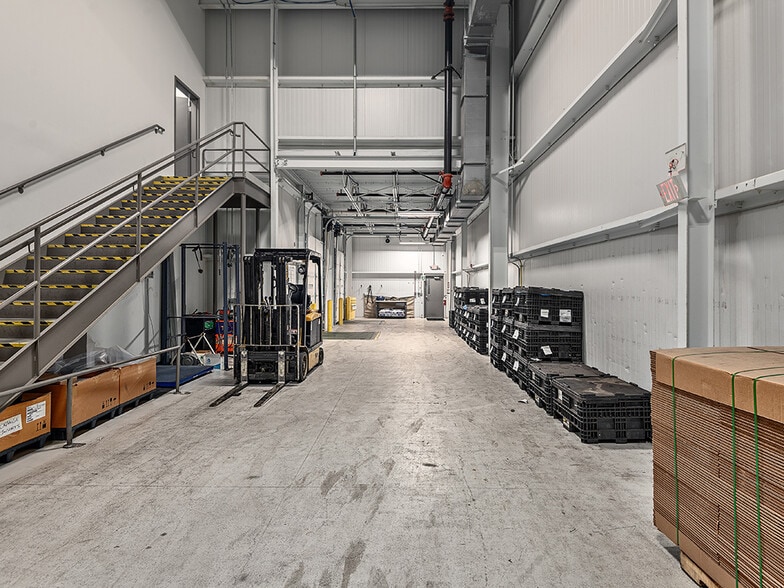 More Photos Of 140 Vista Blvd, Arden Manufacturing For Lease