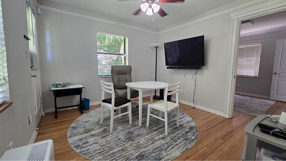 More Photos Of 2053 W 1st St, Fort Myers Office For Lease