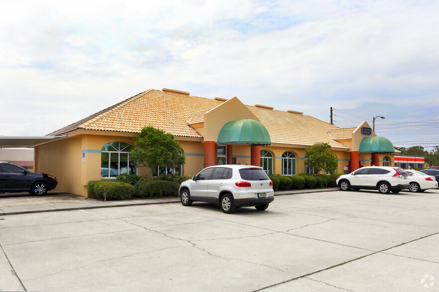 More Photos Of 10875 Park Blvd, Seminole Office For Lease