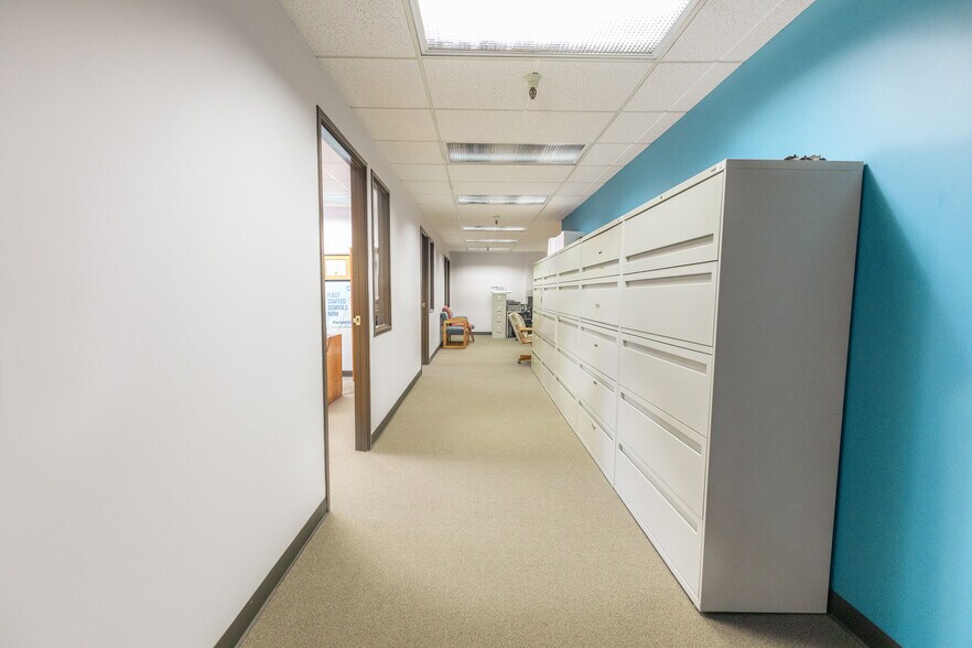 More Photos Of 1107 9th St, Sacramento Office For Lease