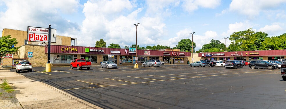 More Photos Of , Wilkes-Barre General Retail For Sale